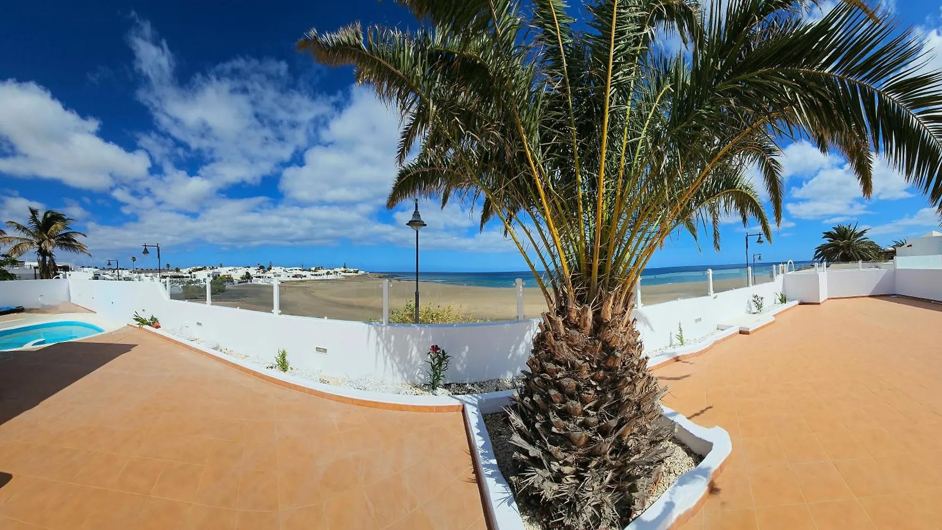 Blue Miracle Villa Arrecife  Spain